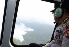 Dari Langit Pantau Api, dari Darat Berjibaku! Helikopter AW 169 Dikerahkan Hadapi Karhutla OKI