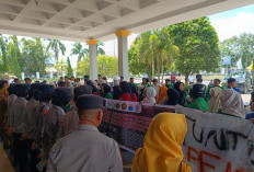 Mahasiswa OKI Datangi Kantor DPRD Sampaikan Tuntutan, Perusahaan Prioritaskan Tenaga Lokal 