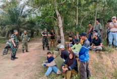 Tim Mabes TNI Turun Langsung ke Masyarakat OKI Penyuluhan Karhutla agar Efektif