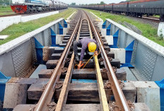 KAI Divre III Palembang Optimalkan Perawatan Jembatan Untuk Kelancaran Perjalanan Kereta Api