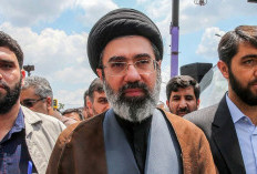 Intelijen AS Nilai Motjaba Khamenei Tertarik Kembangkan Nuklir