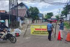 Pengendara Melintas Cari Jalan Alternatif, 2 Pekan Akses Simpang TPU - Jembatan Musi IV Palembang Ditutup