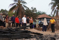 Tiga Rumah di Bukit Batu Pangkalan Lampam Kebakaran, Muchendi Datangi Korban