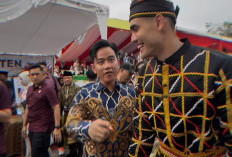 MERIAH, Pacu Jalur 2025 Kuansing Jadi Sorotan Dunia, Dihadiri Gibran dan Aisar Khaled