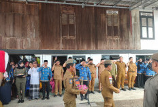 Pemkab OKI Makamkan PNS Inspektorat Secara Kedinasan