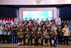 Perkuat Reformasi Birokrasi, Kanwil Kemenkum Babel Ikuti Penandatanganan ZI dan Perjanjian Kinerja 2026