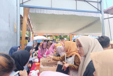 Operasi Pasar Murah di Kayuagung Bantu Masyarakat Dapatkan Sembako Murah