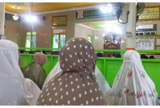 Rintik Hujan Iringi Pelaksanaan Sholat Idul Adha 1446 H di Masjid Agung Desa Epil Muba Lebih Khidmat