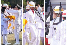 Aksi Spontan Bupati Ogan Ilir Saat Upacara HUT ke-80 RI, Perbaiki Topi Pendamping Pasukan Pengibar Bendera