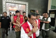 Sumringah Jalani Tahap II Sebagai Tersangka Korupsi Izin Kebun Sawit, Ridwan Mukti: Tunggu Persidangan Saja 