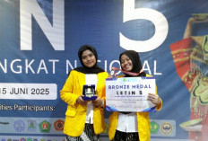 Mahasiswi Unsri Ini Raih Medali Perunggu dalam Lomba Essay Nasional di Padang