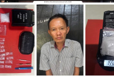 Digerebek Tengah Malam, Pengedar Sabu di OKU Selatan Tak Berkutik, 14 Paket Disita