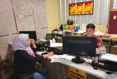 Pelaku Curanmor di Palembang Beraksi Hitungan Detik Gasak Motor Korban Saat Belanja di Minimarket 