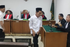 Terbukti Pungli Rp3,5 Juta-Rp7 Juta Perkades, Ketua dan Bendahara Forum Kades Lahat Divonis Pidana Minimal