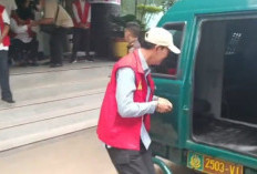 Tahap II Kasus Korupsi Pasar Cinde, Mantan Wali Kota Palembang Harnojoyo 'Ngacir' Hindari Wartawan