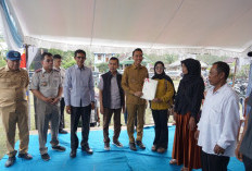 Puluhan Tahun Menunggu, Warga Terusan Sialang Akhirnya Kantongi Sertifikat Tanah