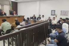 Dugaan Permainan Faktur 17 Ribu Ton Semen Terbongkar Dalam Sidang Korupsi Distribusi PT SMBR