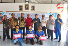 Lapas Narkotika Muara Beliti Tutup Pelatihan Kemandirian Bersertifikat Bidang Pertukangan untuk Warga Binaan
