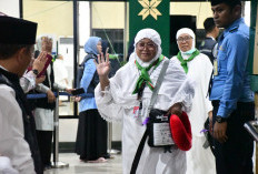 Kloter 16 Embarkasi Palembang  Berangkat ke Tanah Suci, 1 Jemaah Haji Ditunda Keberangkatan karena Sakit