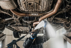 Jangan Cuma Body! Ini Tips Cuci Kolong Mobil Setelah Mudik Agar Pelek Tidak Berkarat