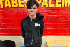 Pria Ini Babak Belur Dihajar Massa Usai Nekat Rekam Mantan Pacar Sedang Mandi di Kontrakan 