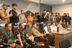 Menteri Kehutanan Raja Juli Bahas Penanggulangan Karhutla di OKI Perkuat Koordinasi Lintas Sektor